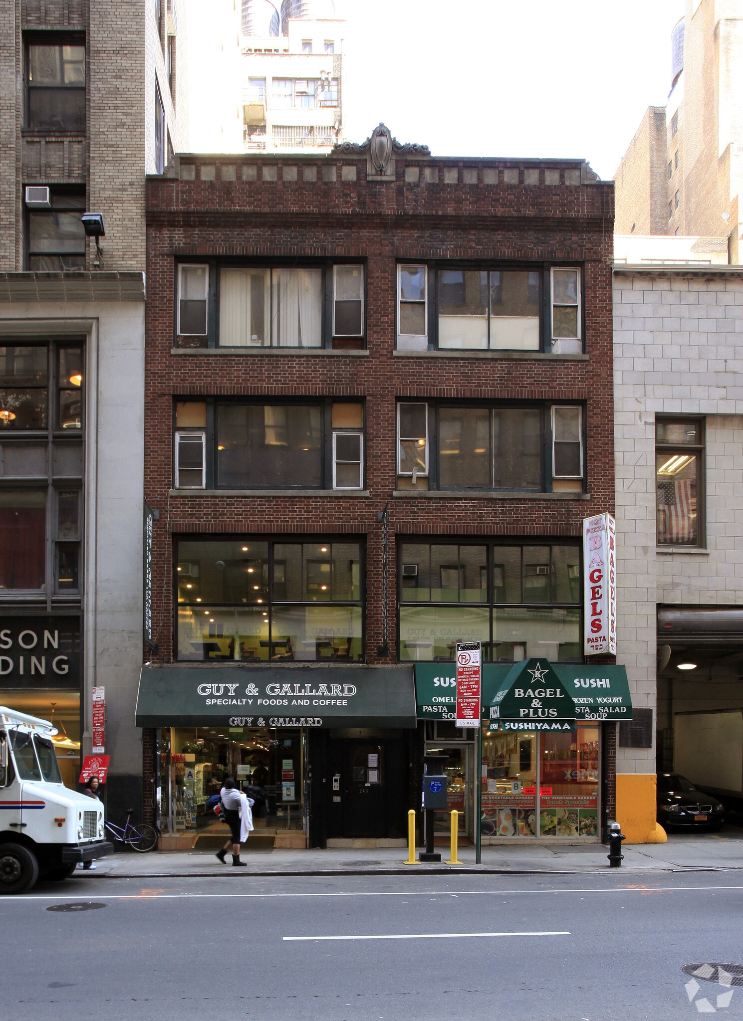 243-245 W 38th St, New York, NY for Rent