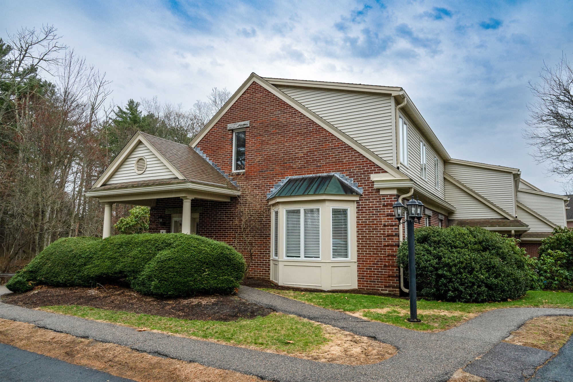 51 Mill St, Hanover, MA for Sale