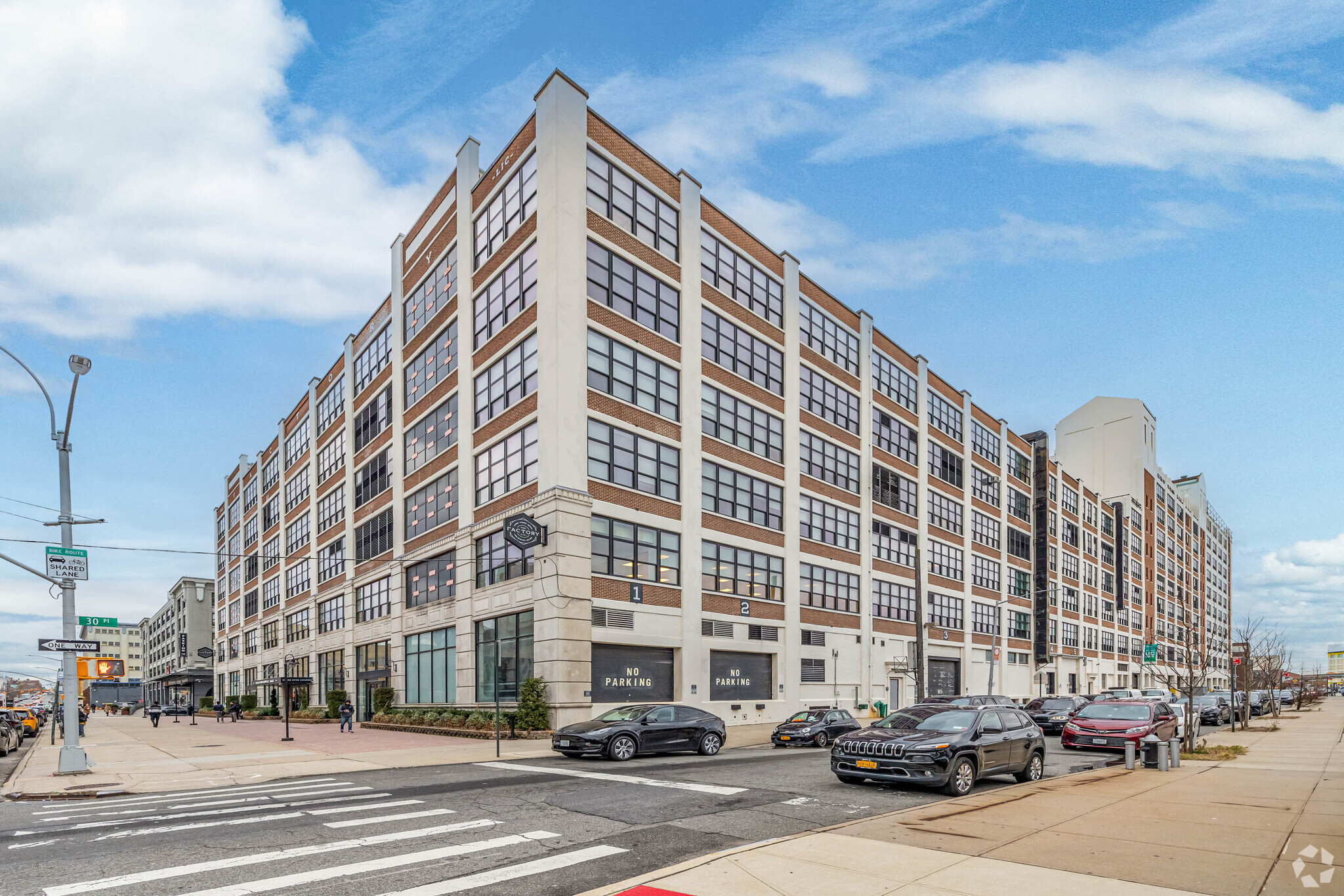 30-30 47th Ave, Long Island City, NY for Rent