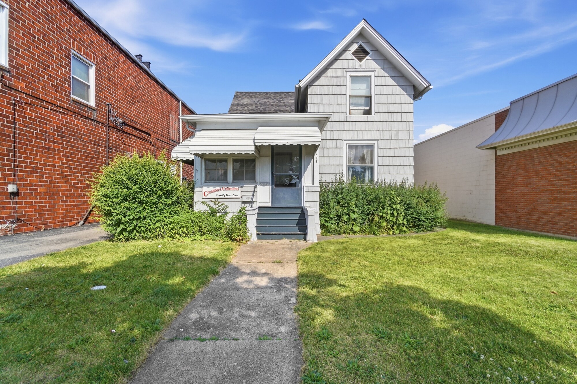 828 S Monroe St, Monroe, MI for Sale