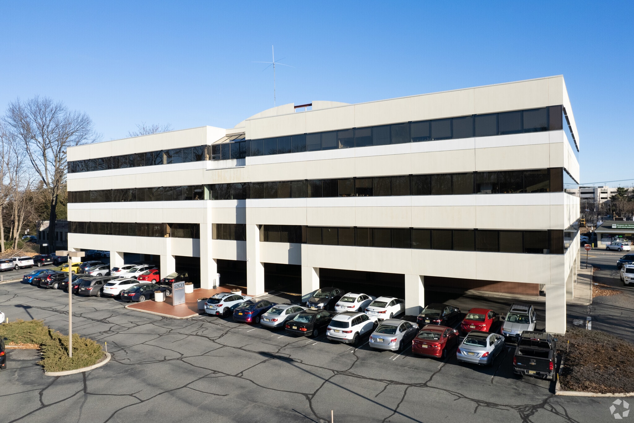 201 W Passaic St, Rochelle Park, NJ for Rent