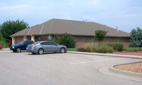 215 S Andover Rd, Andover, KS for Rent
