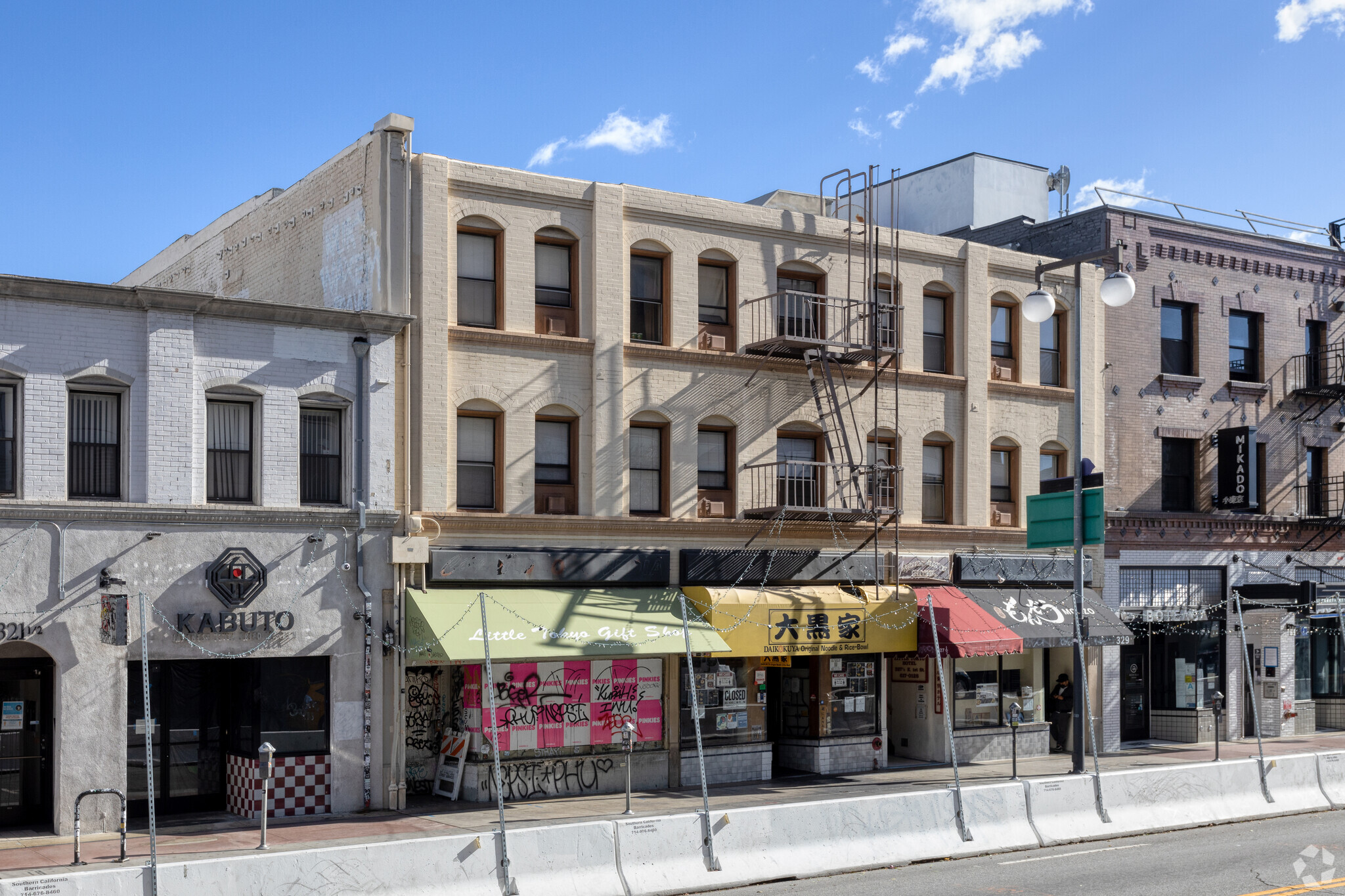 325-329 E 1st St, Los Angeles, CA for Sale