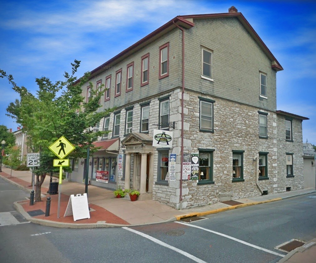 103 W Main St, Annville, PA for Sale
