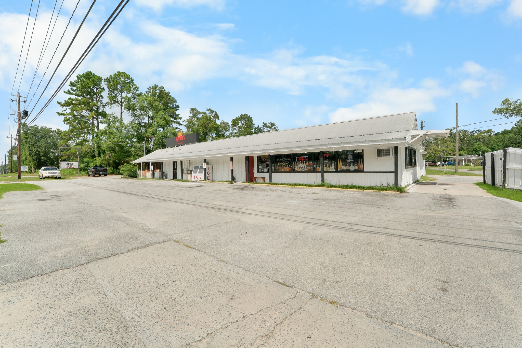 512 S US Highway 301, Jesup, GA for Sale