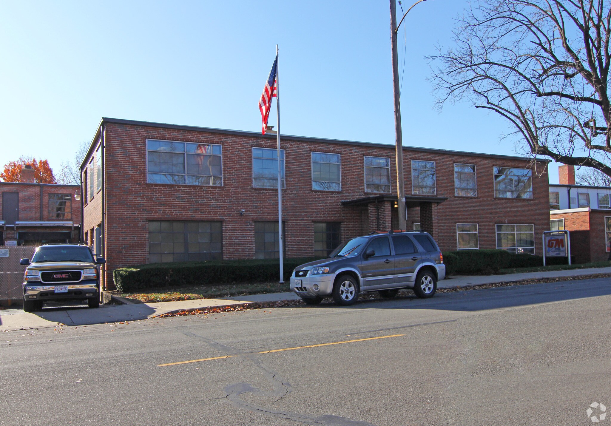 3622 Greenwood Blvd Maplewood, MO 63143 Industrial Property for Lease