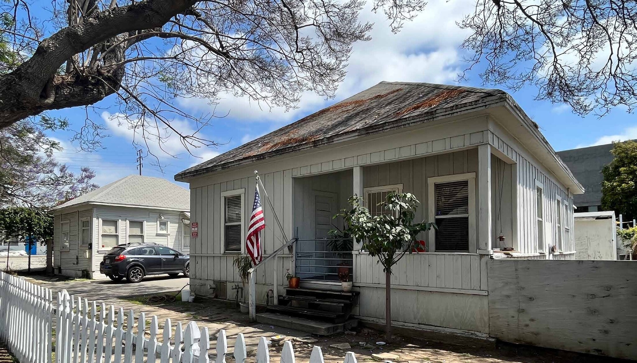 2122-2126 Corinth Ave, Los Angeles, CA for Sale