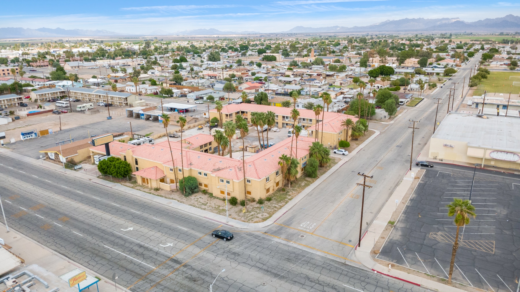 545 E Hobson Way, Blythe, CA for Sale