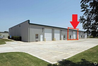 Norman, OK Industrial - 3595 MacDonnell Dr