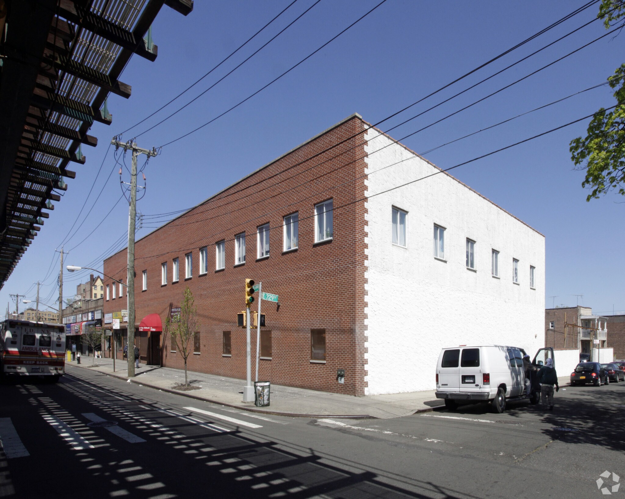 4102-4110 White Plains Rd, Bronx, NY for Rent