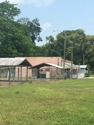 Seville, FL Auto Dealership - 2046 US Highway 17 N