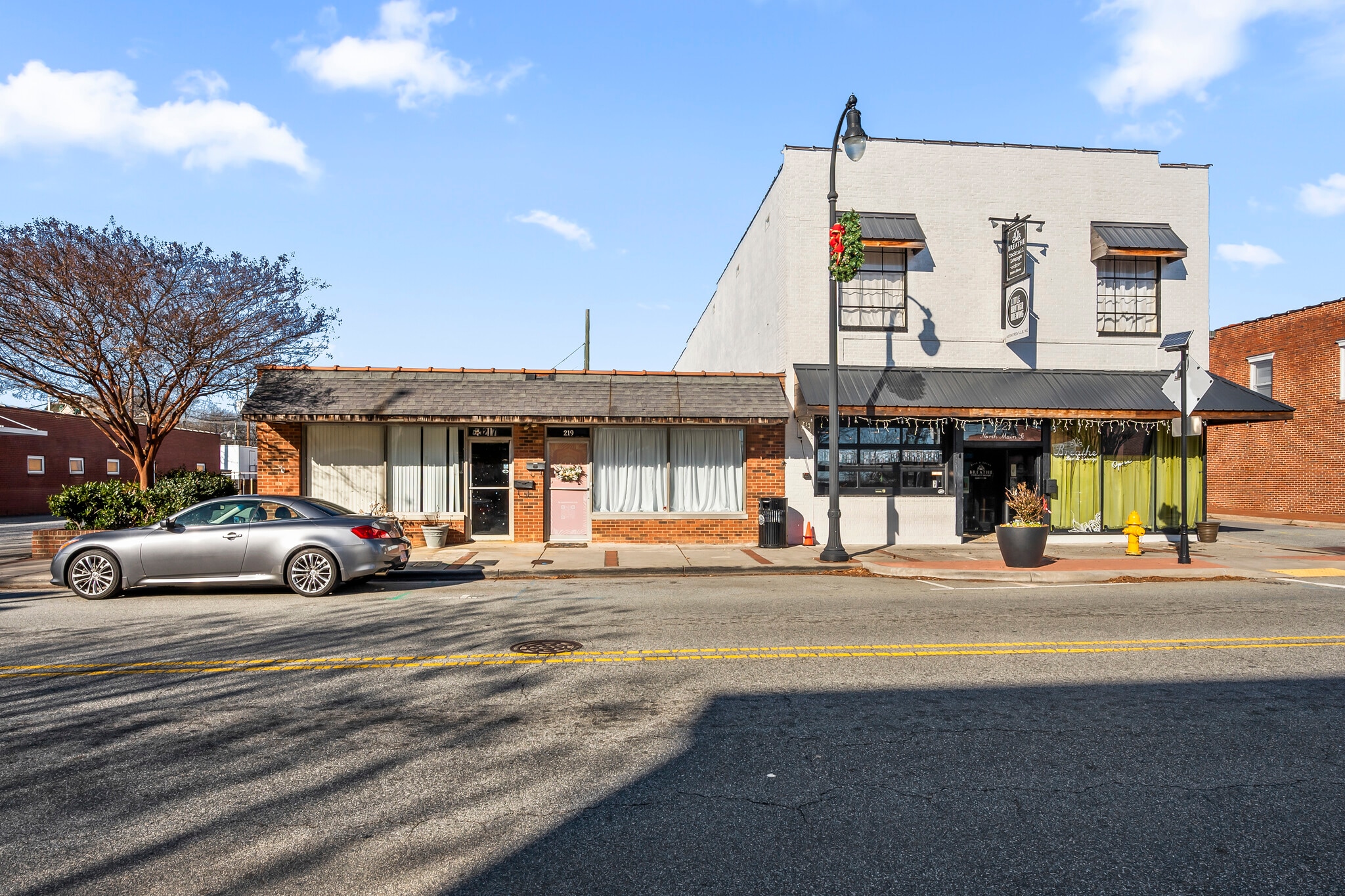 217-219 N Main St, Kernersville, NC for Sale