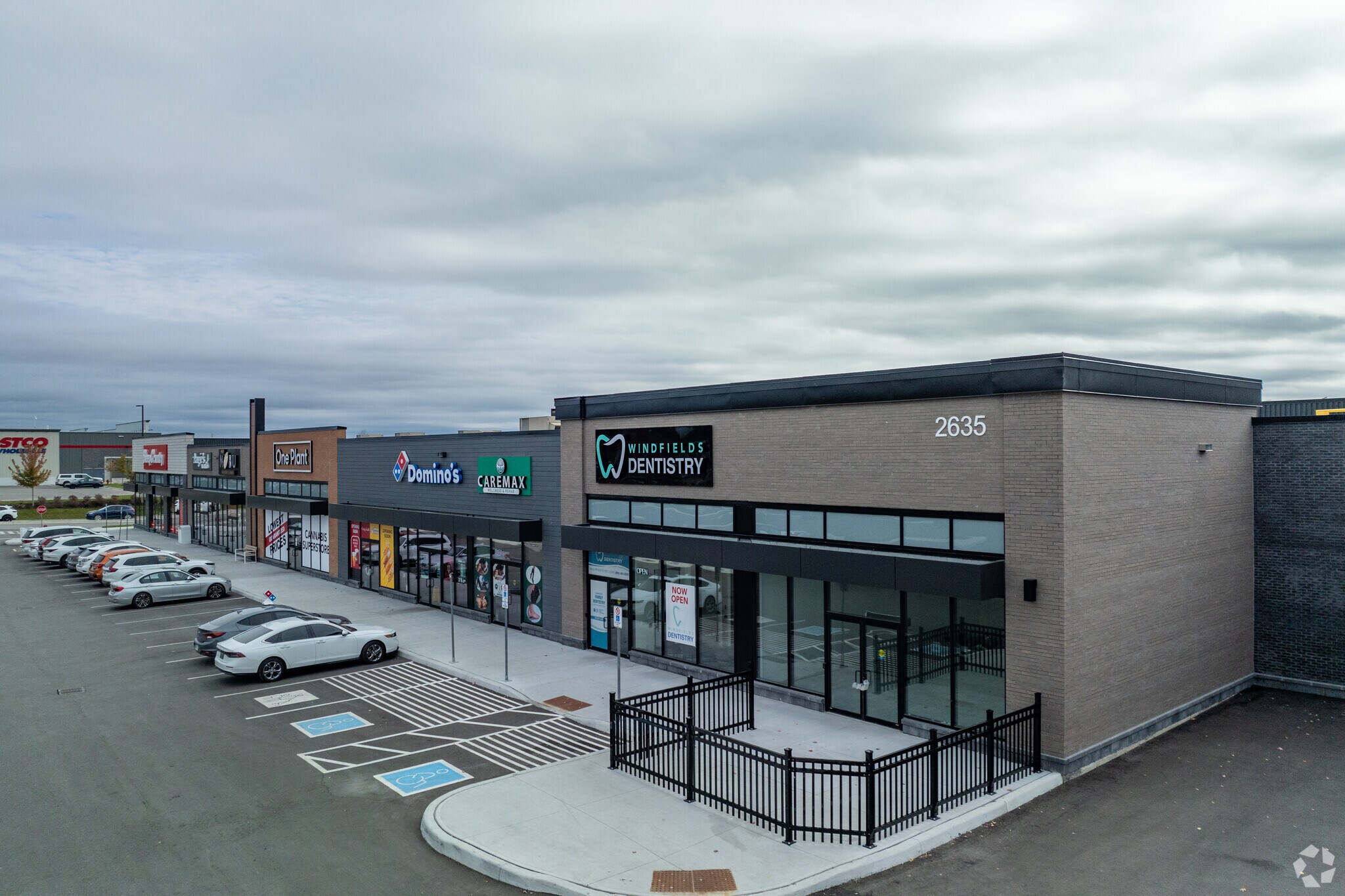 2635 Simcoe St N, Oshawa, ON for Rent