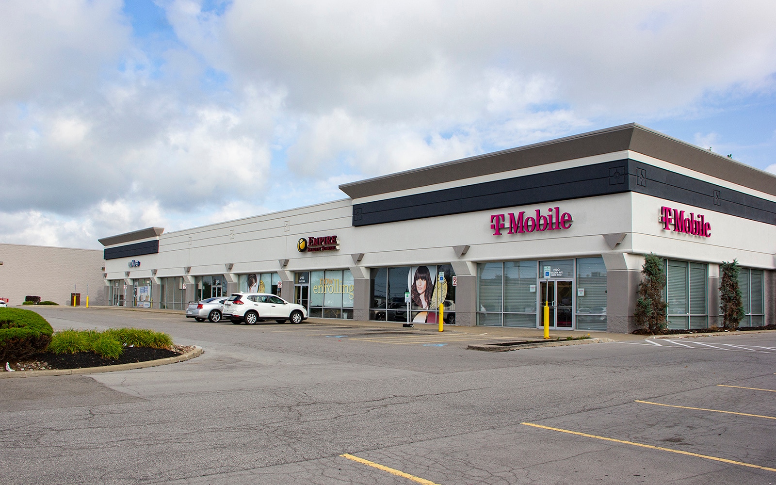 2130-2190 Walden Ave, Cheektowaga, NY for Rent
