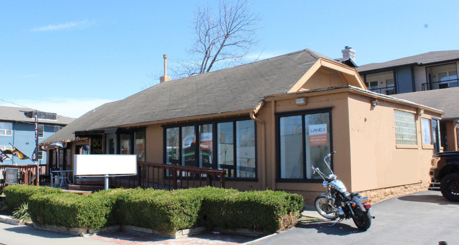 715 Westport Rd, Kansas City, MO for Rent