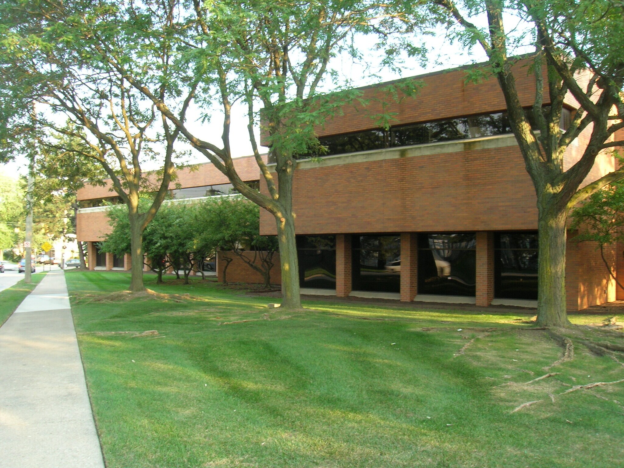 23133 Orchard Lake Rd, Farmington, MI for Rent