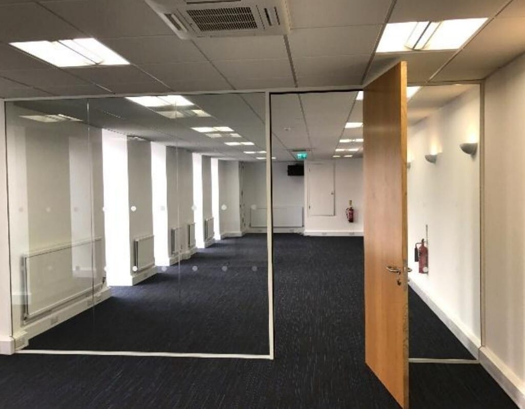 12-15 Packhorse Rd, Gerrards Cross, BKM for Rent