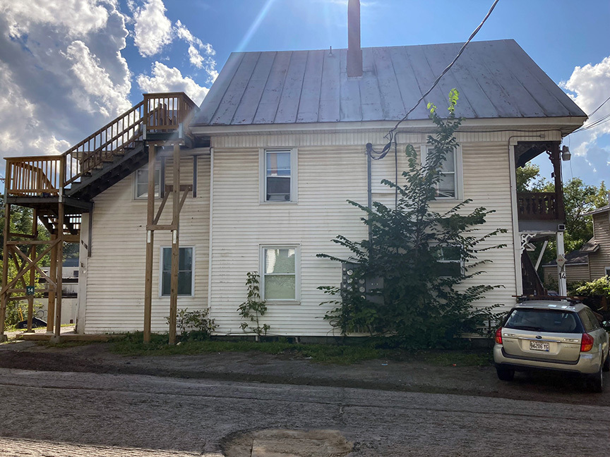 14 Cedar St, Skowhegan, ME for Sale