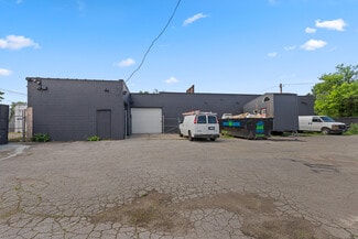 Detroit, MI Freestanding - 17170 Burgess