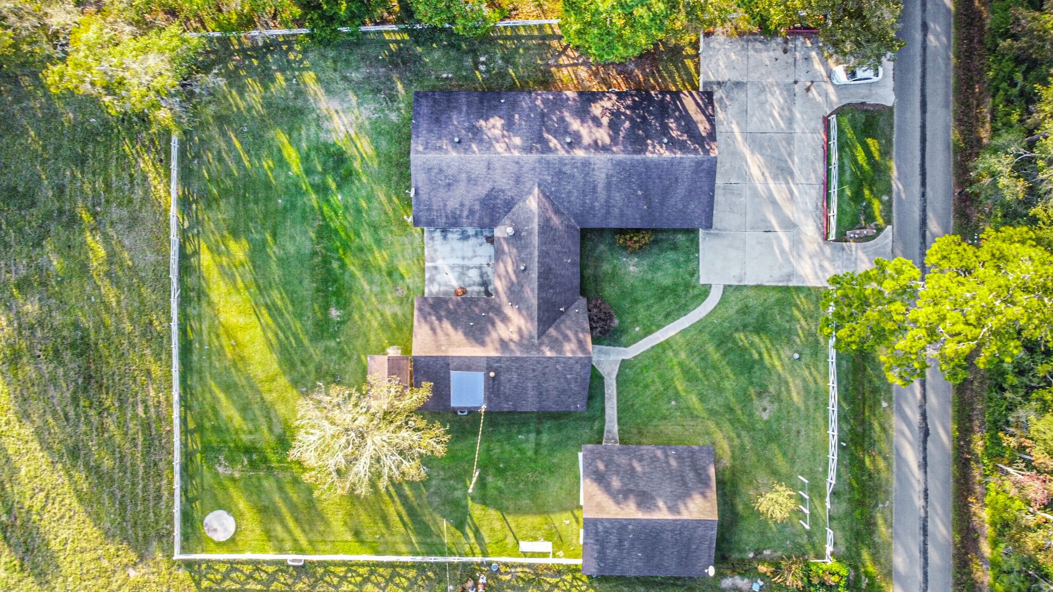 1270 CR 2293, Cleveland, TX for Sale