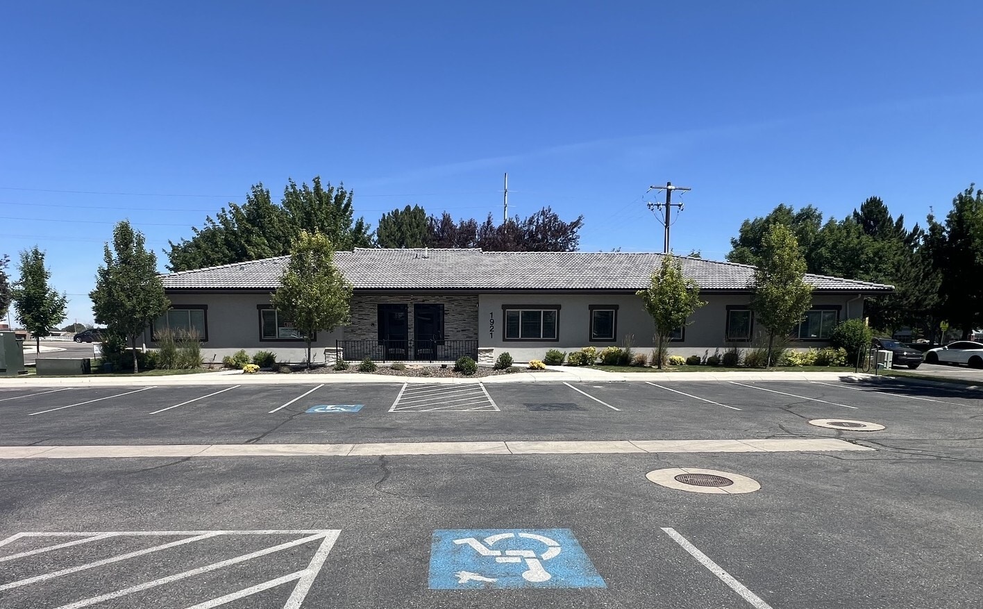 1921 E Overland Rd, Meridian, ID for Rent