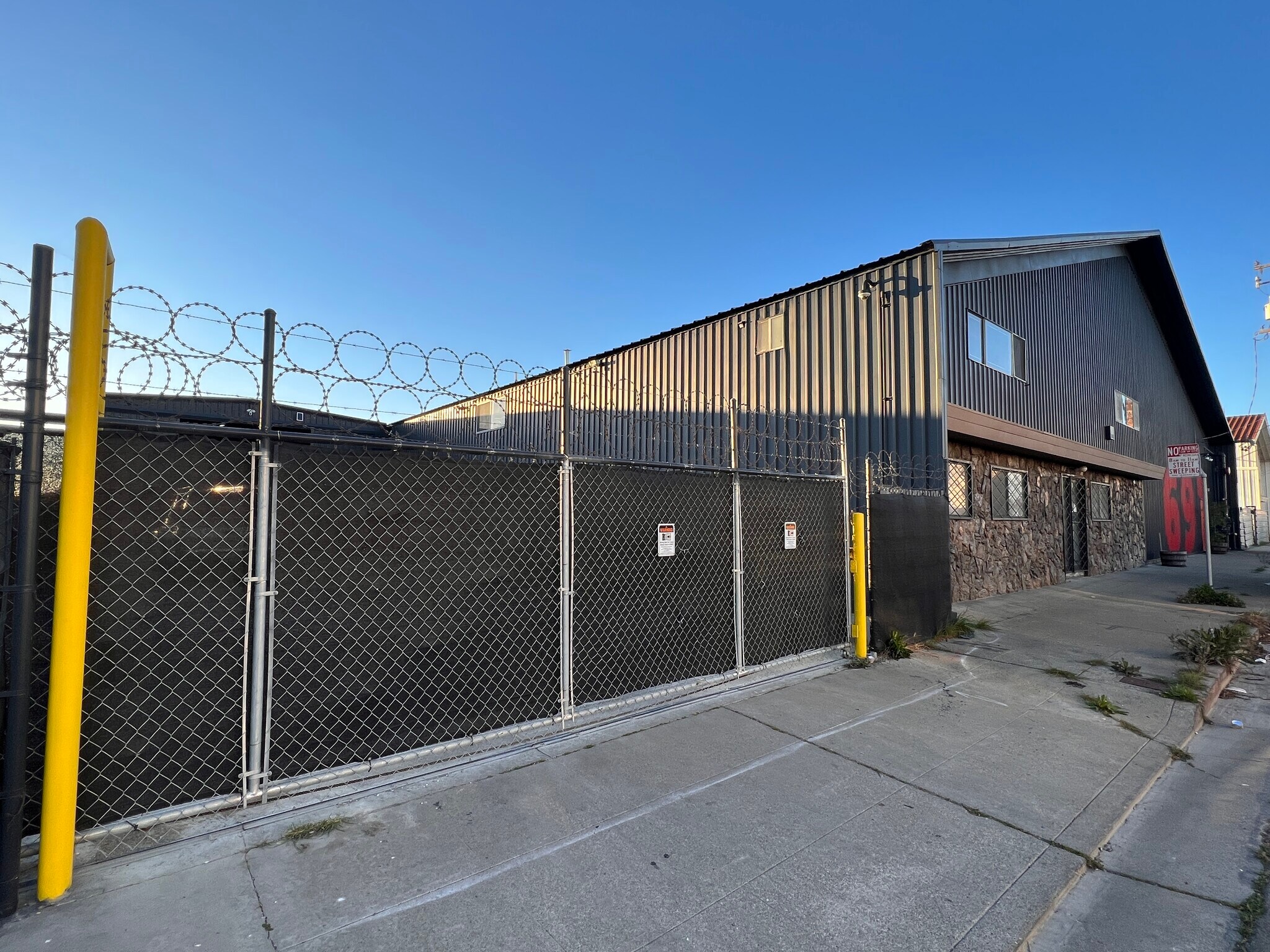 691 S 31st St, Richmond, CA for Rent