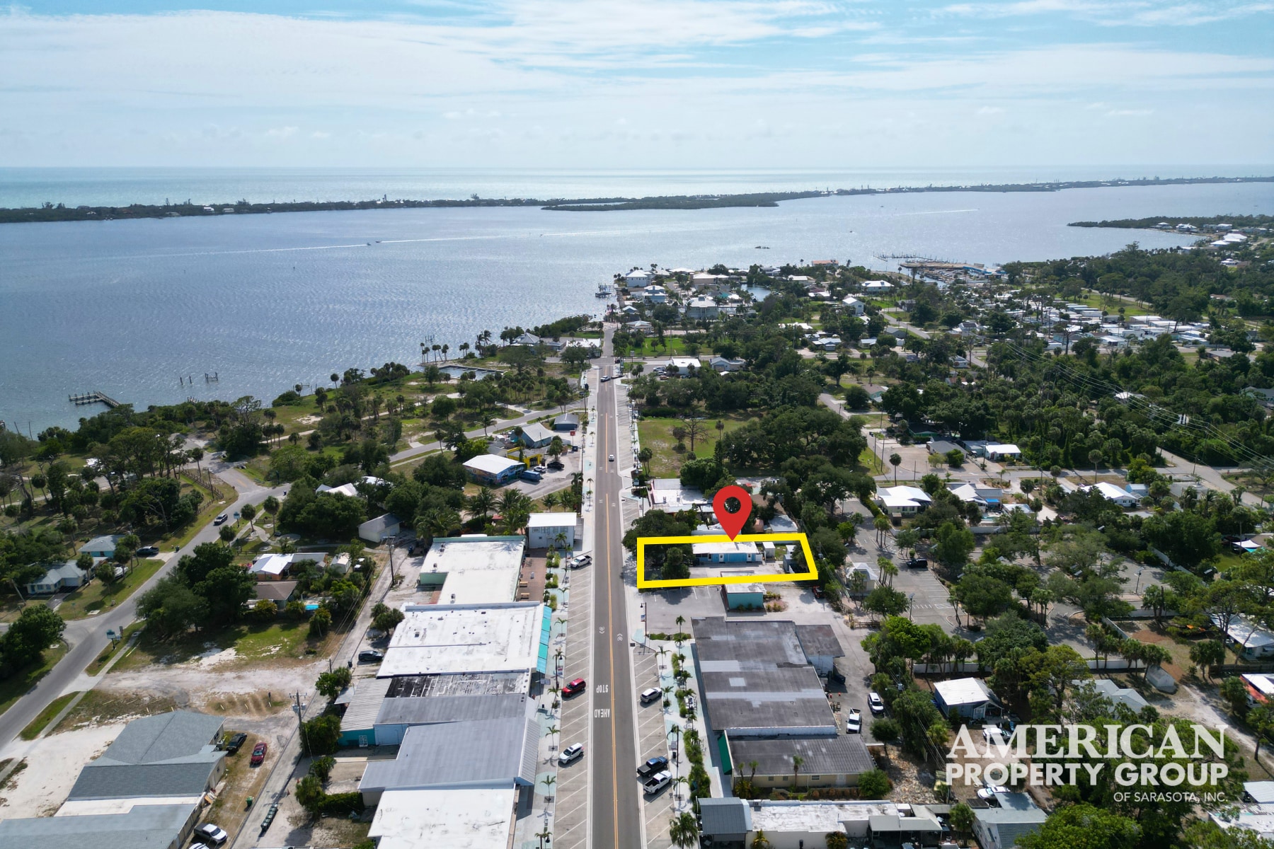 470 W Dearborn St, Englewood, FL for Sale
