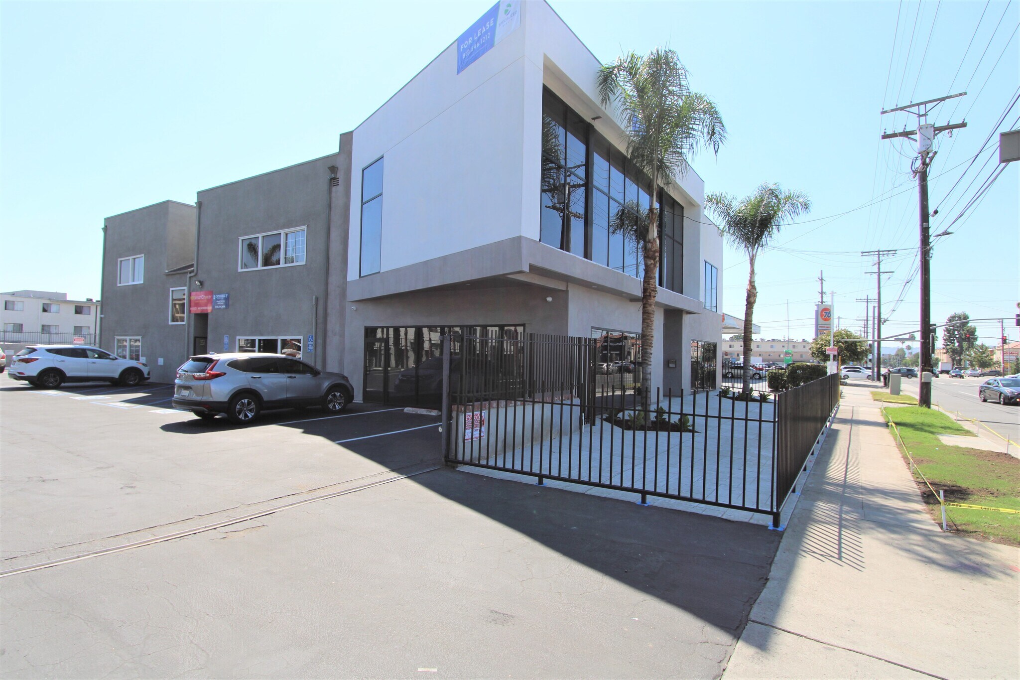 7220 Woodman Ave Van Nuys, CA 91405 Office Property for Lease on