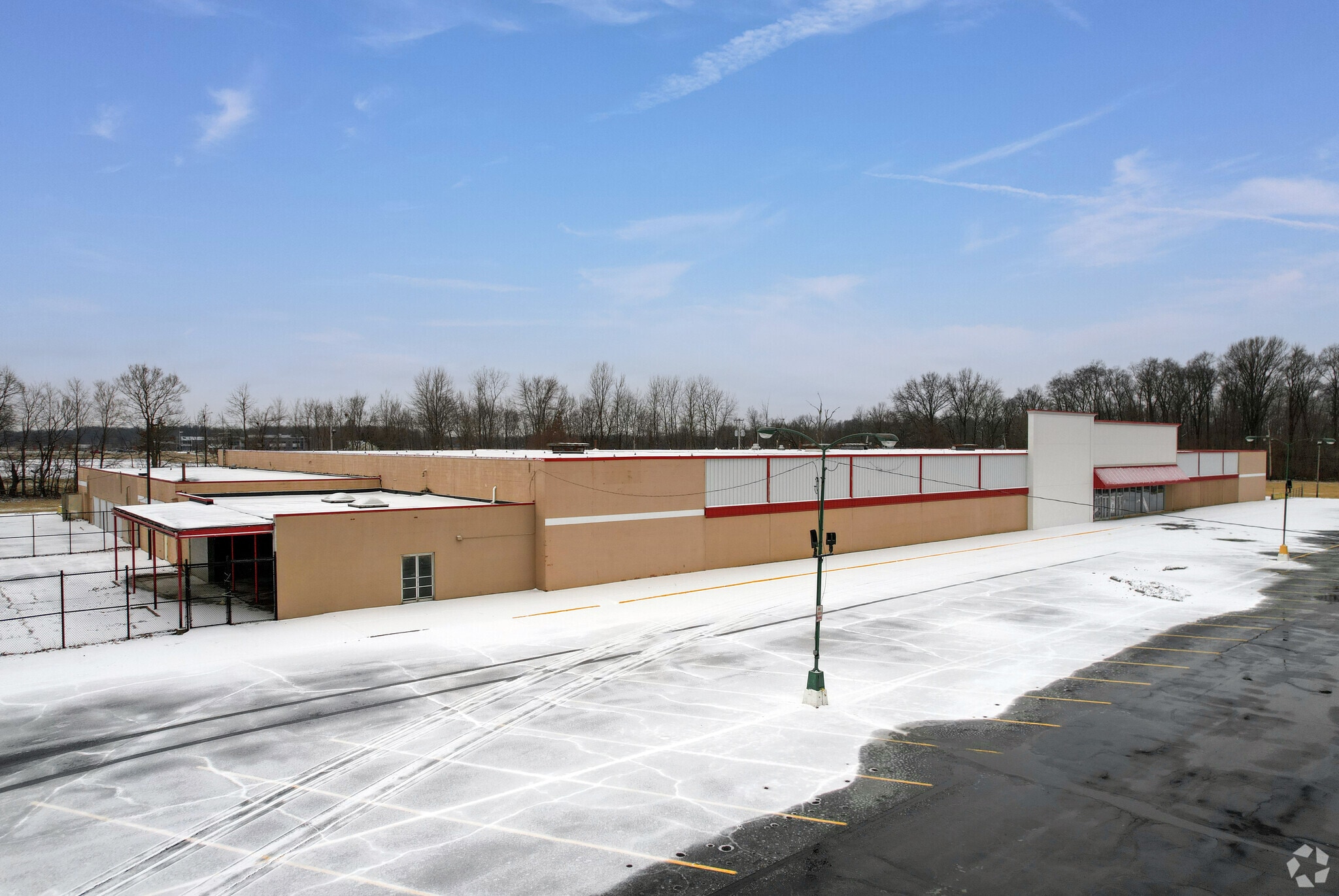 815 E 53rd St, Anderson, IN for Rent