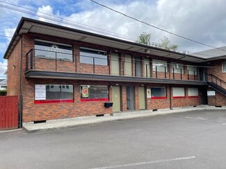 Portland, OR Office - 4922-4940 SE Woodstock Blvd