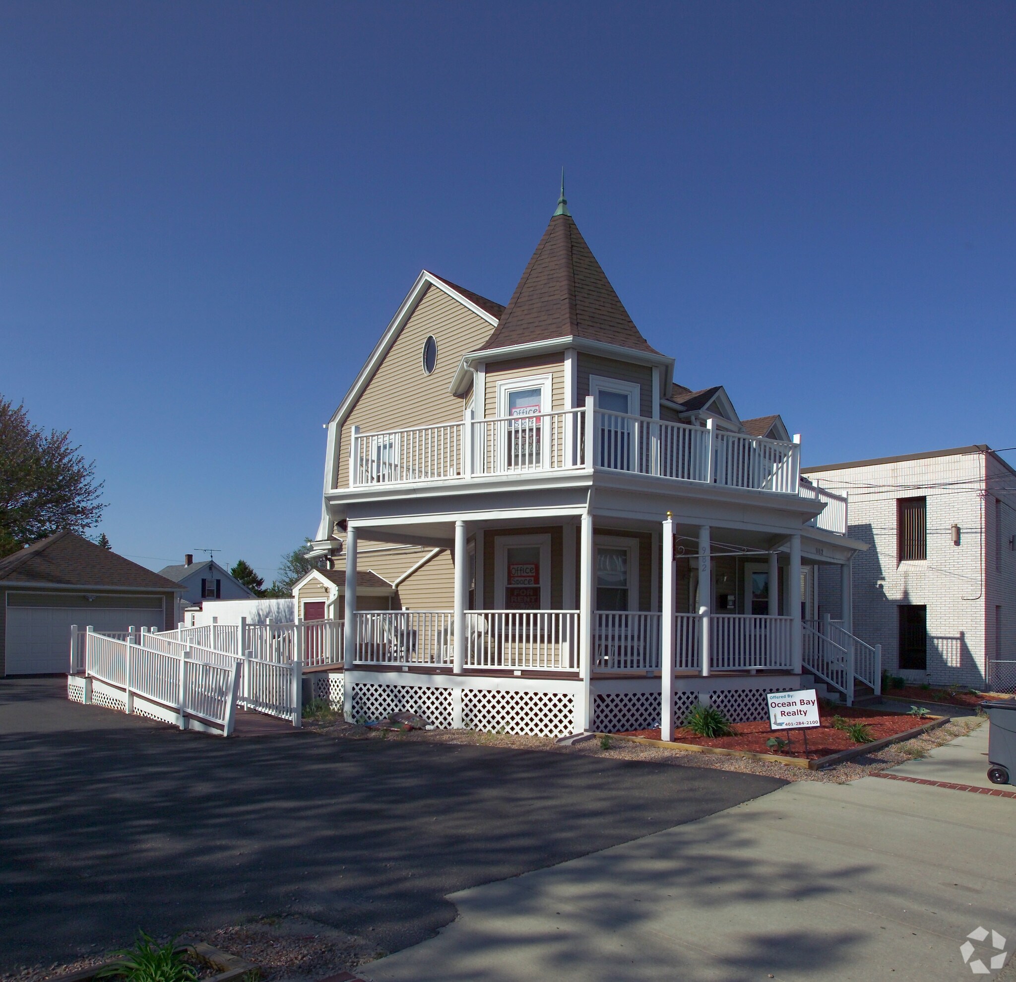 982 Mineral Spring Ave, North Providence, RI for Sale