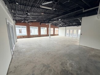 Savannah, GA Retail - 309-315 W Saint Julian St