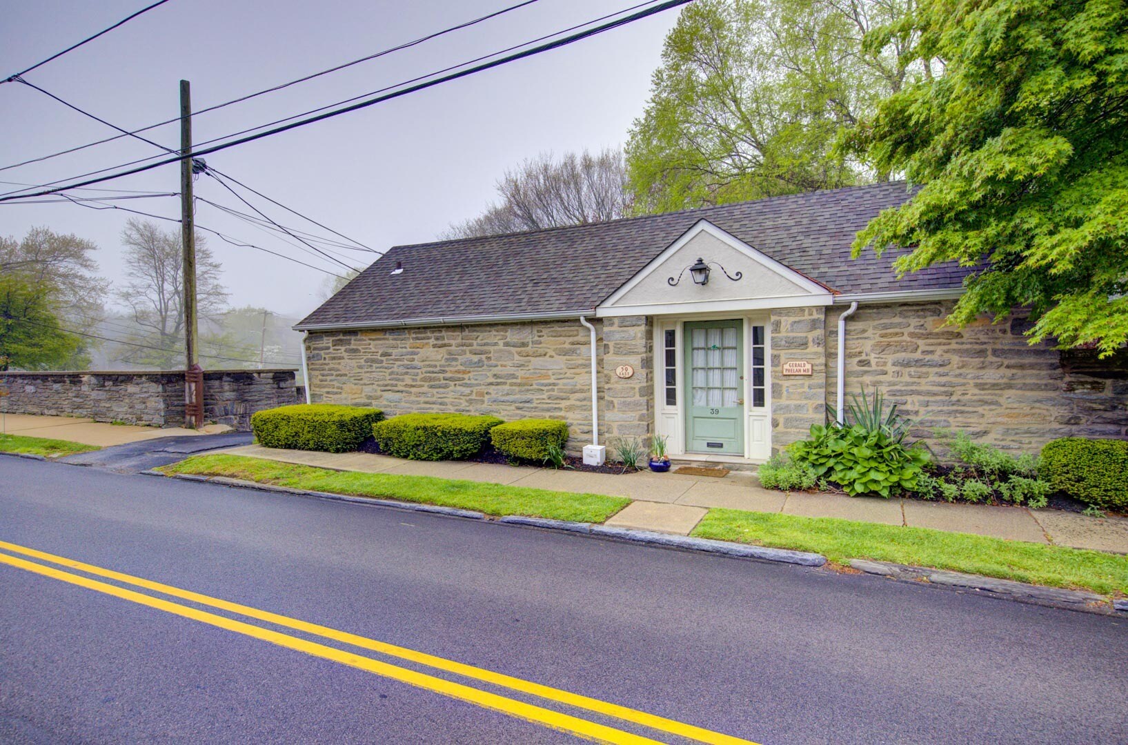 39 E Chestnut Hill Ave, Philadelphia, PA for Sale