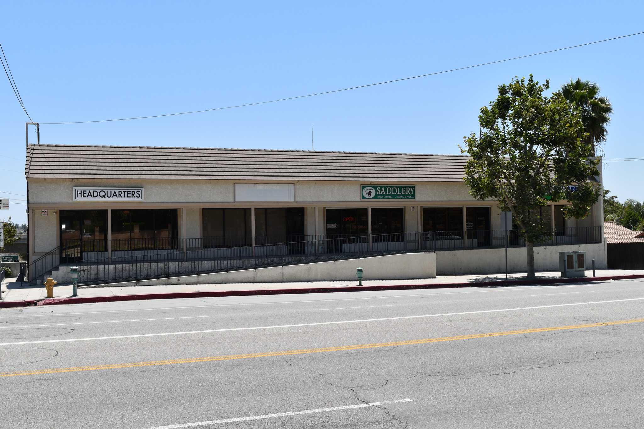 10258-10276 Foothill Blvd, Lake View Terrace, CA for Rent