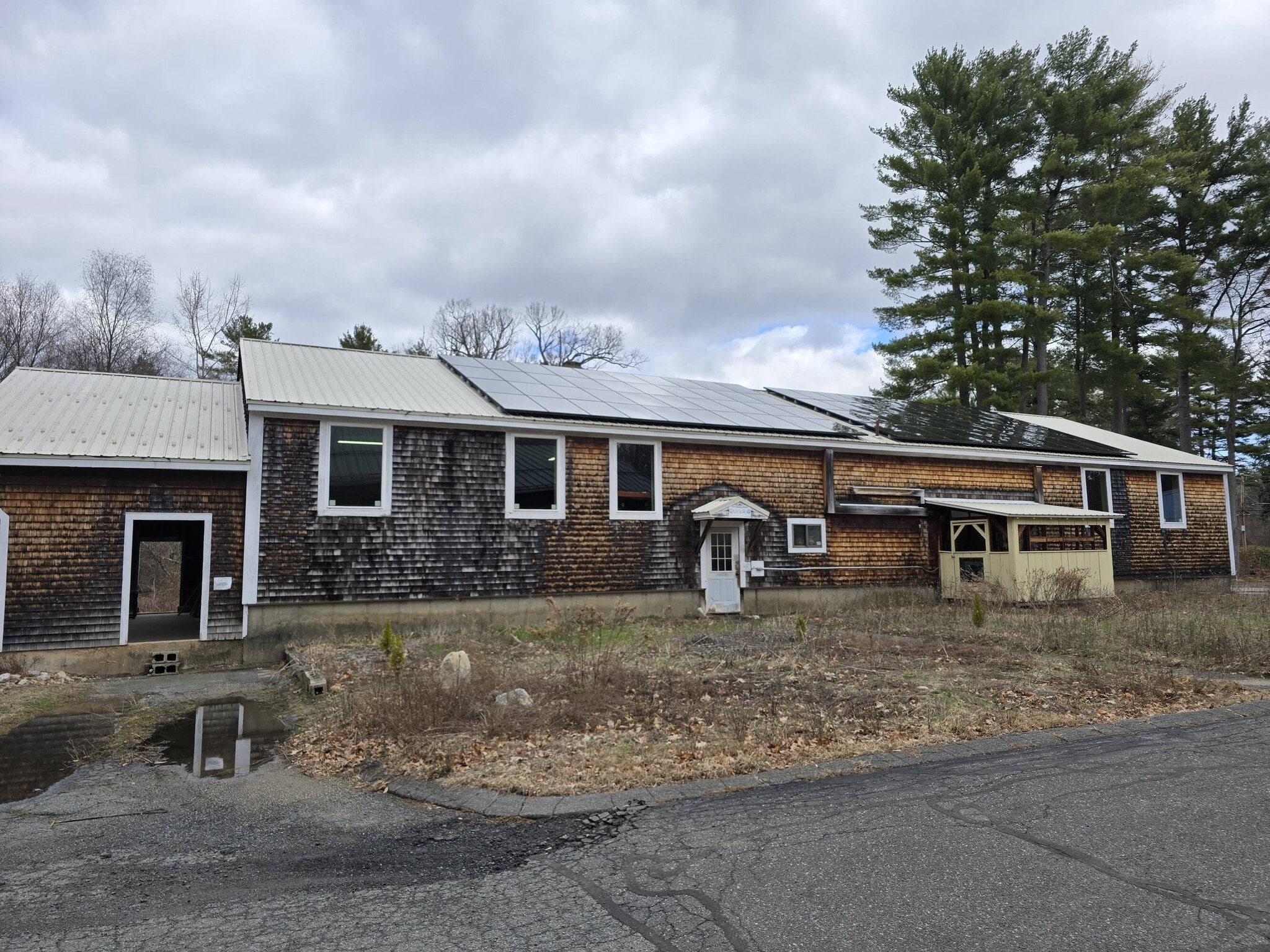 1317 Federal St, Belchertown, MA for Rent