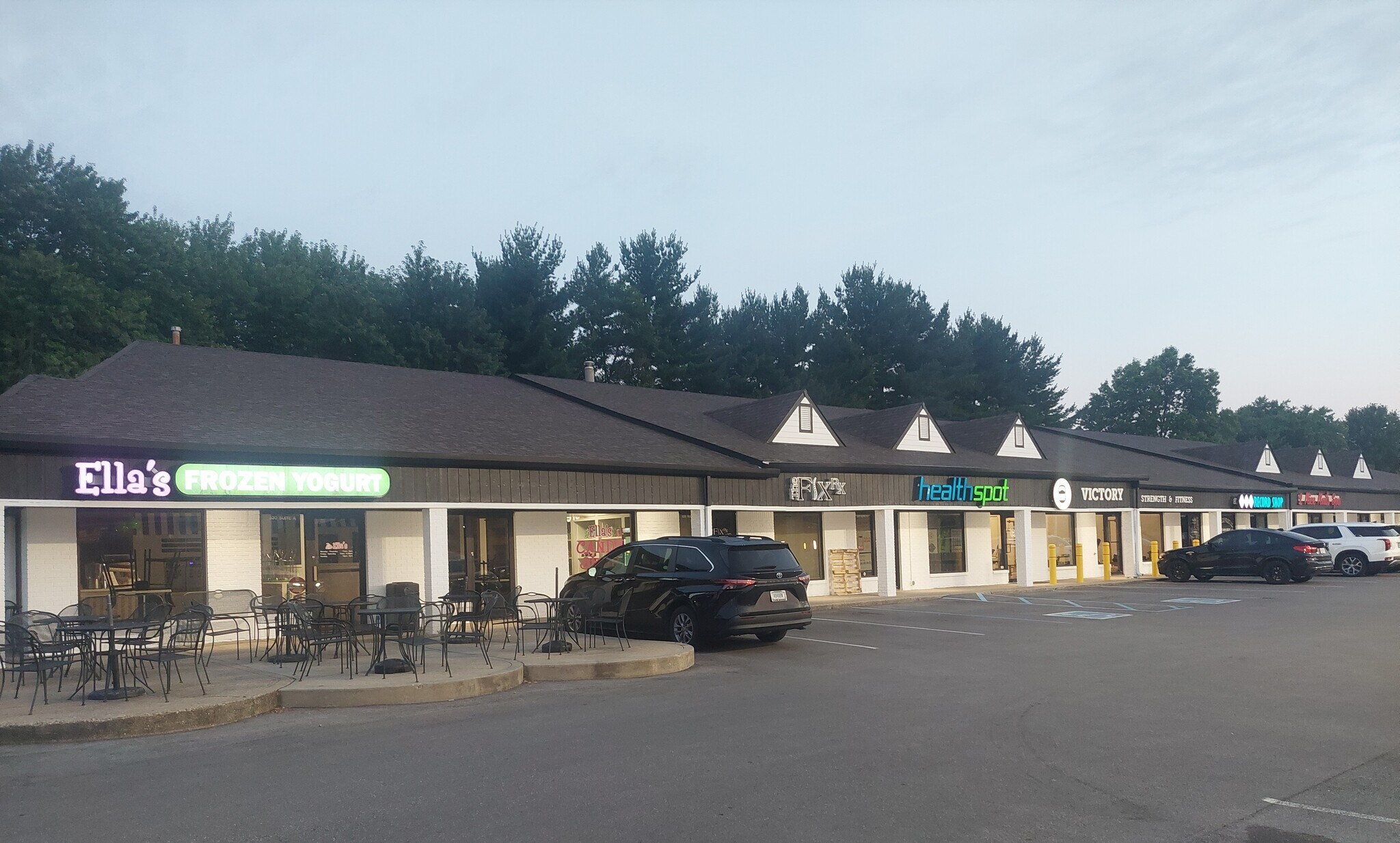 520 N State Road 135, Greenwood, IN for Rent