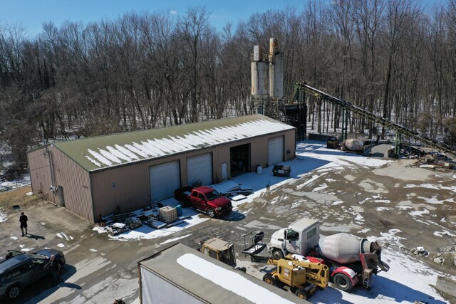 5702 Camp Ground Rd, Louisville, KY for Sale