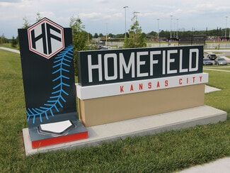 Kansas City, KS Sports and Entertainment - 1501 N 90th St