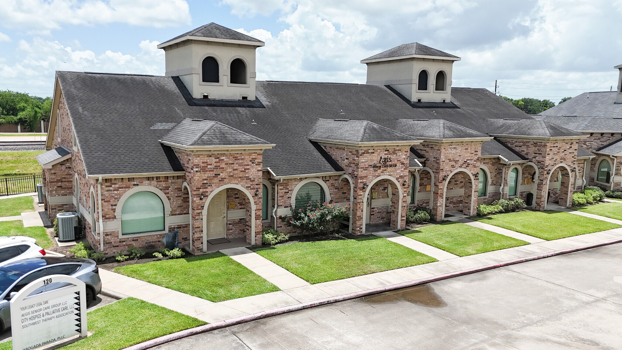 120 Eldridge Rd, Sugar Land, TX for Sale