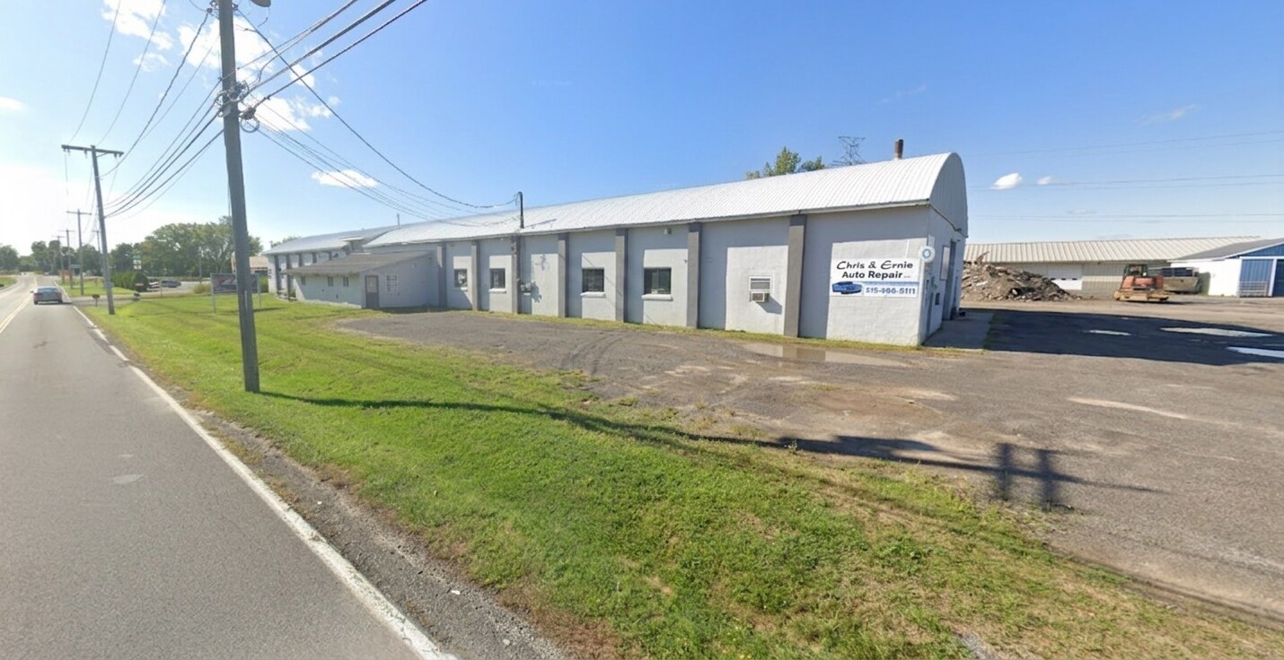 6115 Gillette Rd, Cicero, NY for Rent