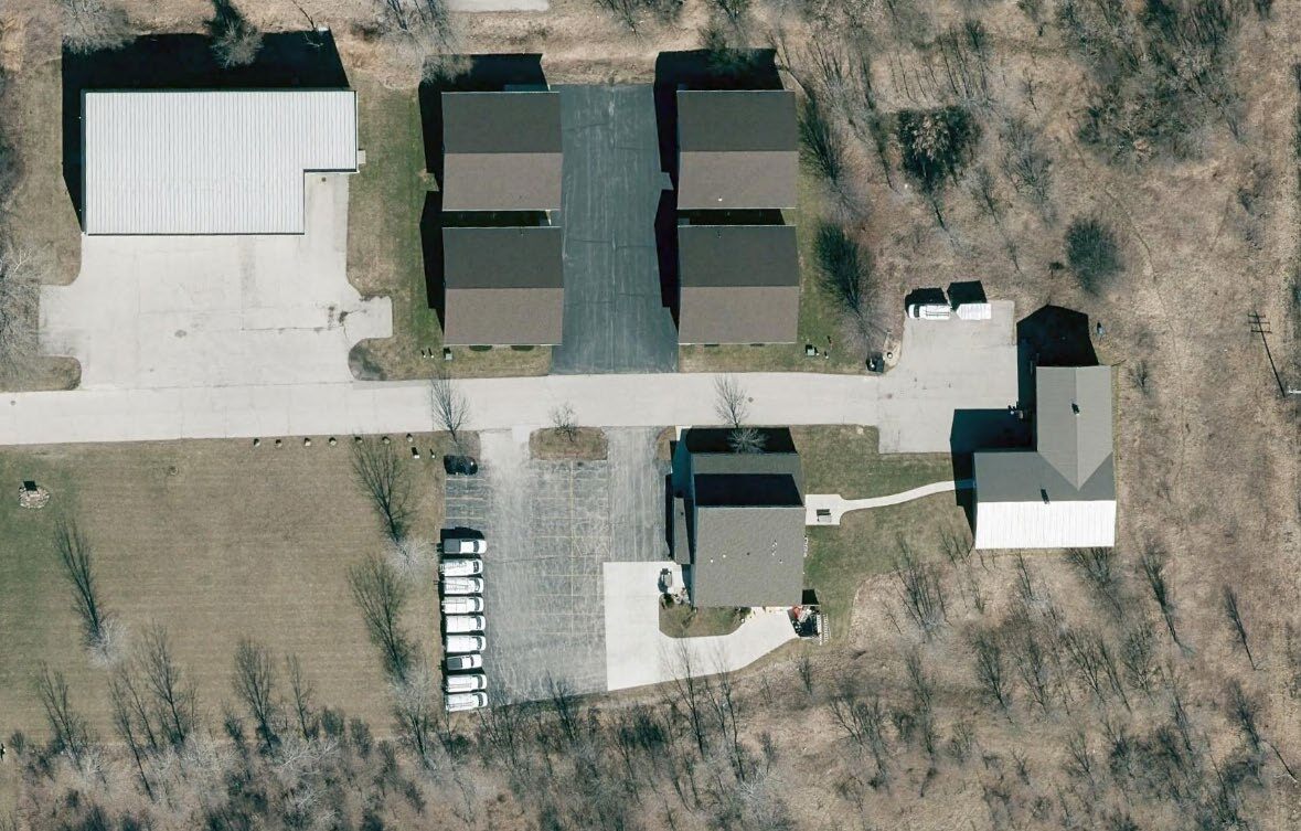 658 N Progress Dr, Saukville, WI for Sale