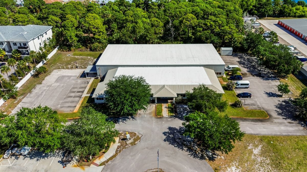 1601 NE Success Dr, Jensen Beach, FL for Sale