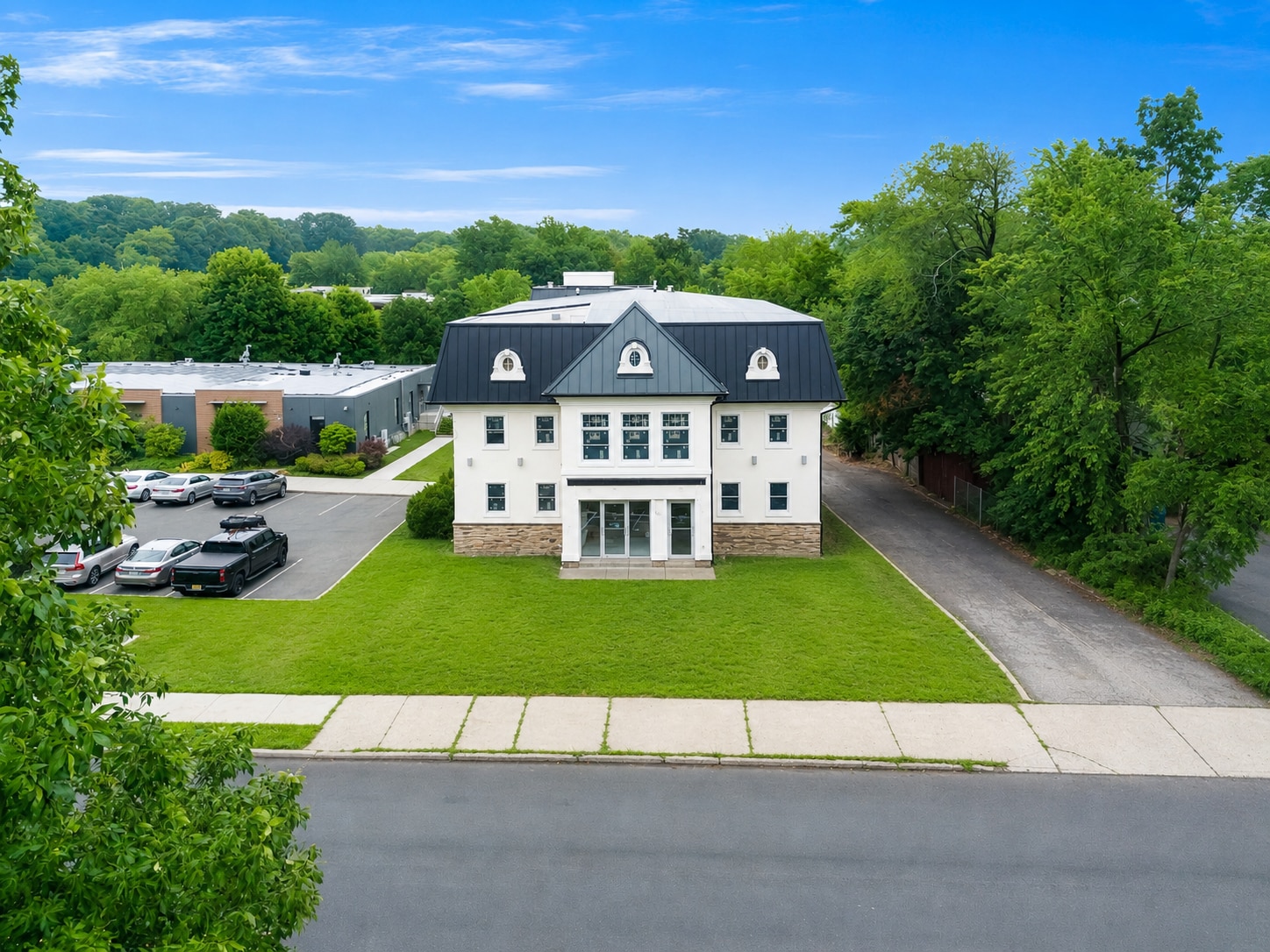 639 Teaneck Rd, Teaneck, NJ for Rent