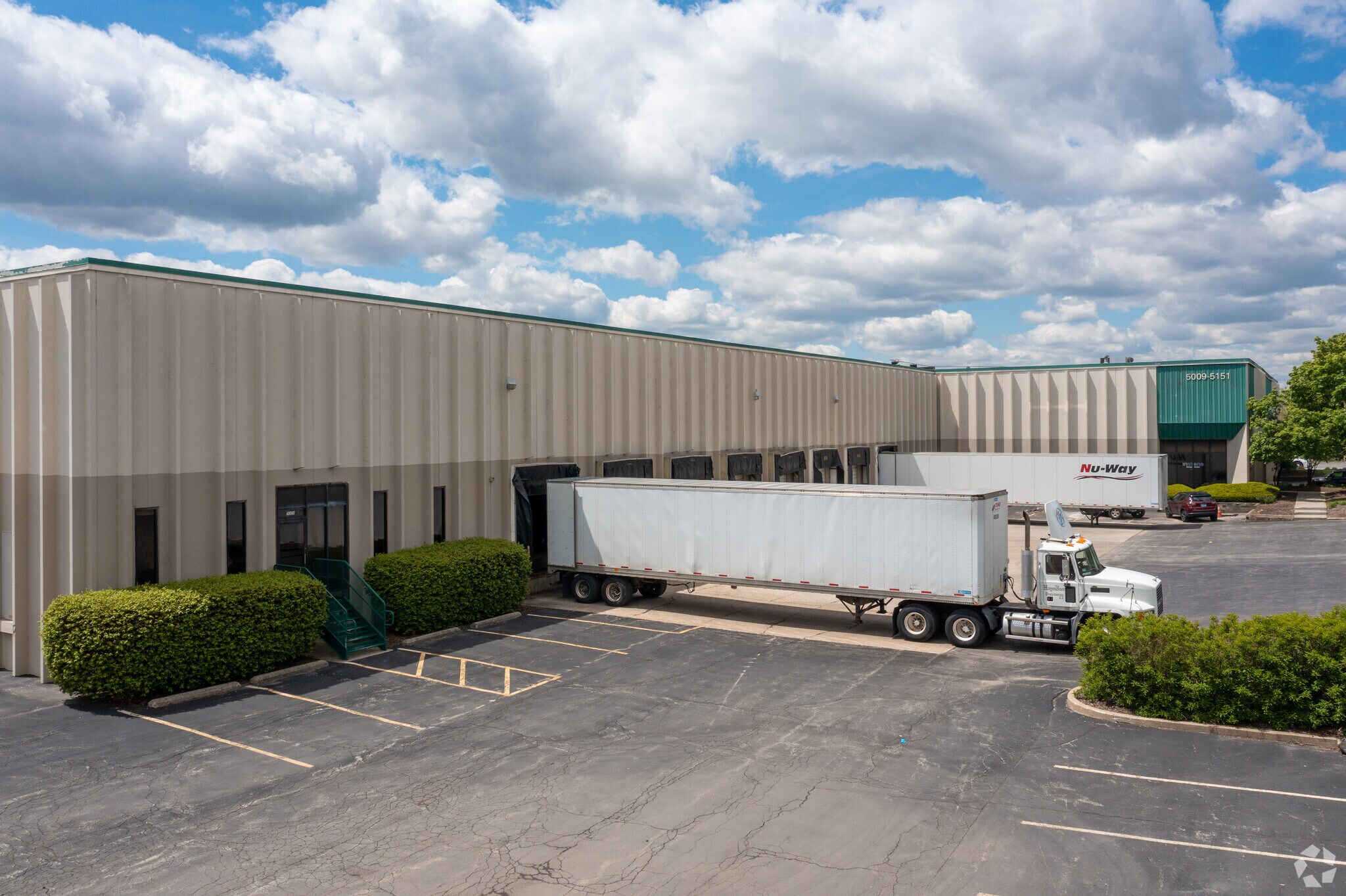 5111-5151 W 122nd St, Alsip, IL for Rent