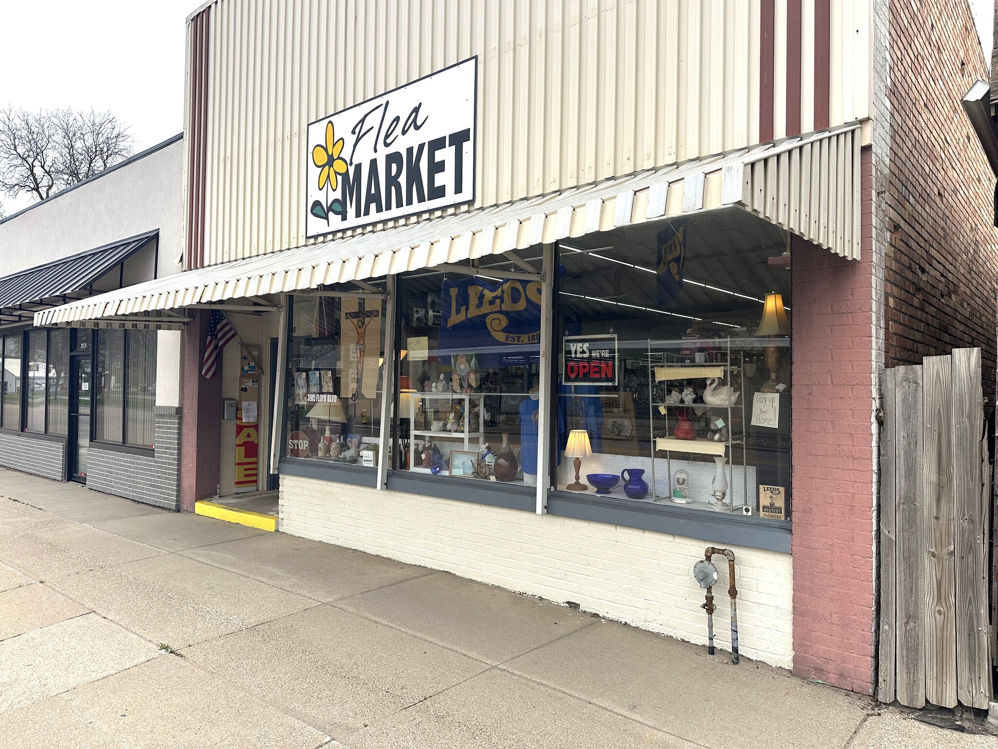 3915 Floyd Blvd, Sioux City, IA for Sale