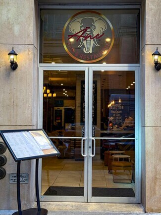 New York, NY Retail - 326 W 37th St