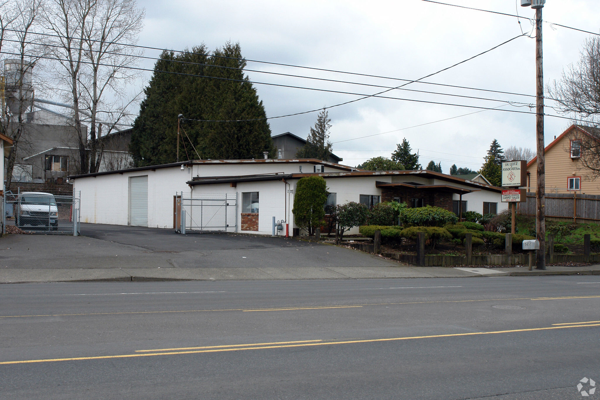 5650 NE Columbia Blvd, Portland, OR for Rent