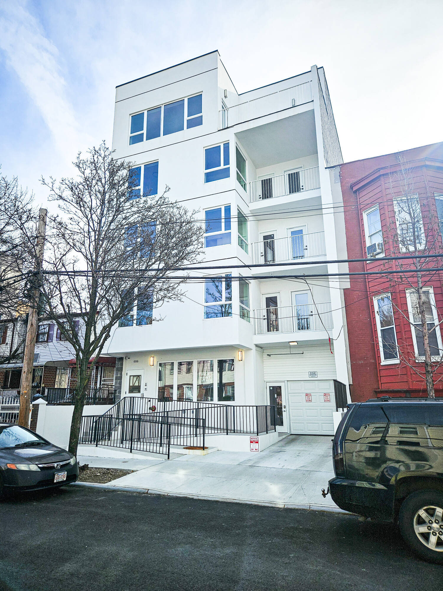 686 Eagle Ave, Bronx, NY for Sale
