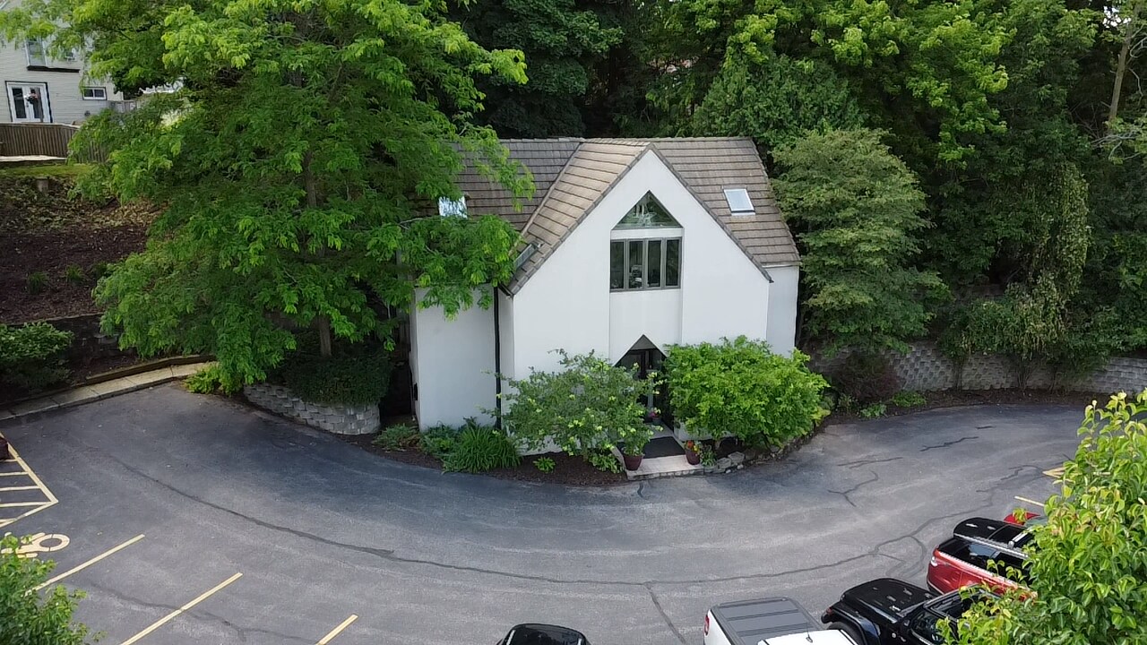901 S Lawe St, Appleton, WI for Sale
