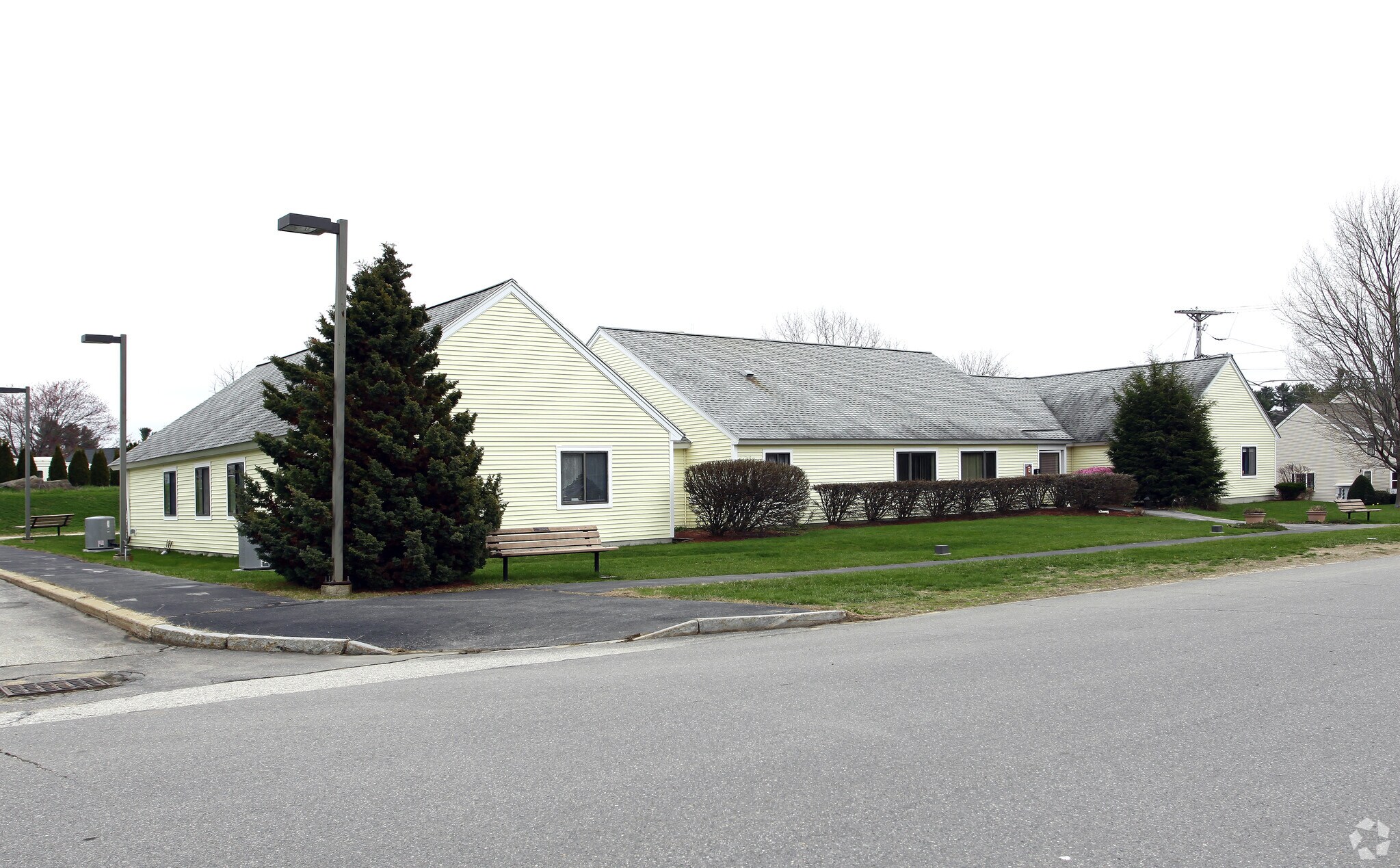 12 Peabody Rd Derry, NH 03038 Health Care Property for Lease on